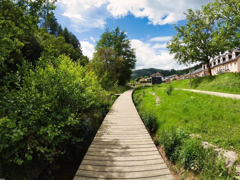 Deniz Manzaralı Arsa - fotoğraf 1
